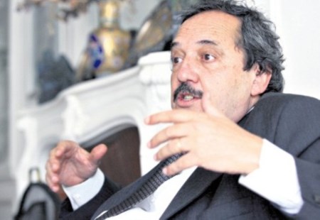 Alfonsín le pidió a Cristina que deje "los tuits" y permita que funcionen los controles de la Justicia