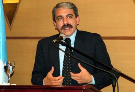 Aníbal Fernández.