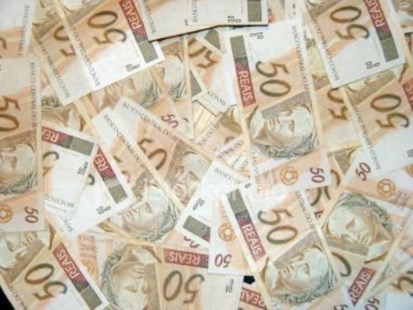 "El real se devaluará un poco más en 2013"