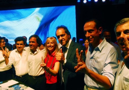 Scioli evitó reconocer los problemas financieron con la Nación y ratificó su apoyo a la Presidenta