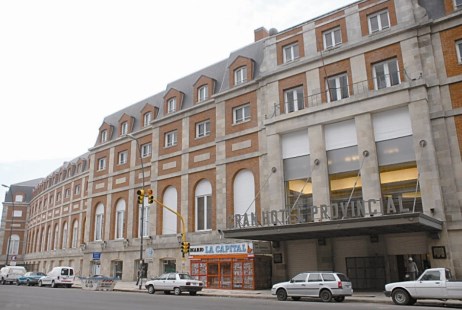 Vuelve un símbolo marplatense con la reapertura del Hotel Provincial