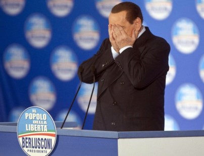 Sentencian a Berlusconi a un año de prisión