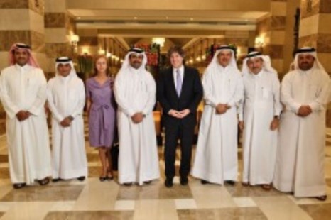 Desde Qatar pidió "cambiar las políticas de ajustes"
