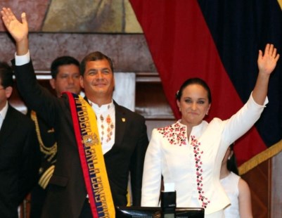 Correa asumió su tercer mandato en Ecuador y criticó con dureza a Londres por Malvinas