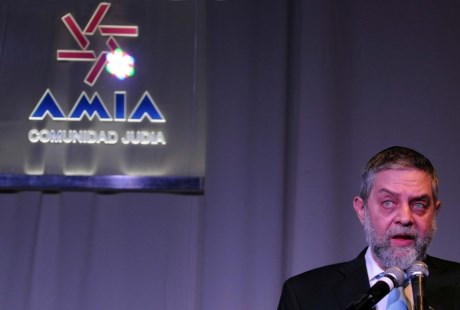 La AMIA renovó sus críticas al acuerdo del Gobierno con Teherán