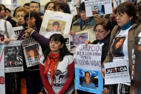 Fuerte reclamo de Justicia al cumplirse 18 meses de la tragedia de Once