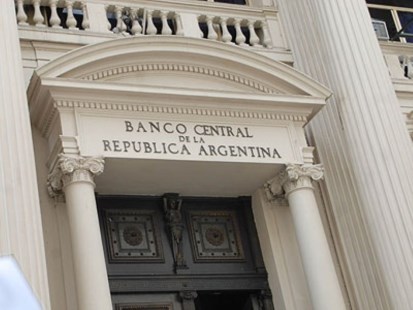 Apelando a las reservas del Banco Central, el Gobierno pagó 2.070 millones de dólares del título Bonar VII