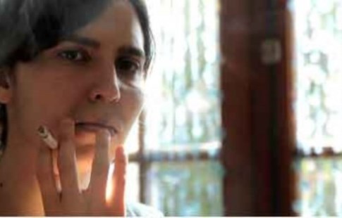 Cassandra (Agustina Muñoz), una joven periodista en el Impenetrable.