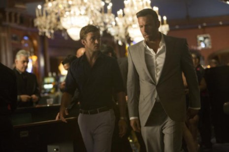 Richie Furst (Justin Timberlake) con Ivan Block (Ben Affleck), el aprendiz y el magnate del póker. 