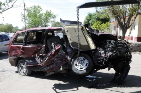 Tres jóvenes murieron en Mendoza al chocar su camioneta contra un ...