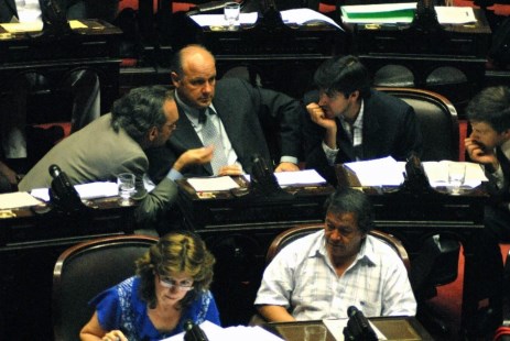 Diputados aprobó el proyecto anticrisis del Gobierno que ahora se debatirá en el Senado