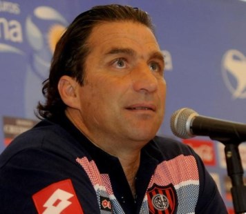 Pizzi renunció como técnico de San Lorenzo y será el nuevo entrenador del Valencia