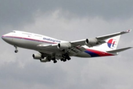 Se estrelló un avión de Malaysia Airlines en Ucrania con 295 pasajeros a bordo