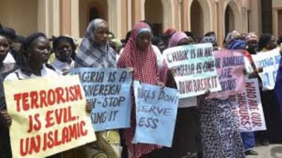 Boko Haram secuestró a 100 jóvenes en el norte de Nigeria 
