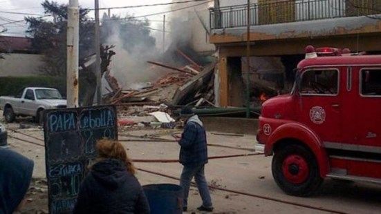 Dos muertos y al menos doce heridos por una explosión en Virrey del Pino