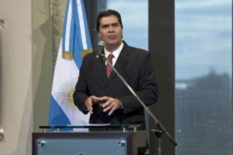 Para el Gobierno, la declaración de desacato "no tiene impacto" y Griesa provocó un "verdadero galimatías jurídico"