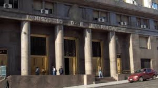 La Argentina depositó el primer pago de deuda en Buenos Aires para los bonistas que ingresaron a los canjes