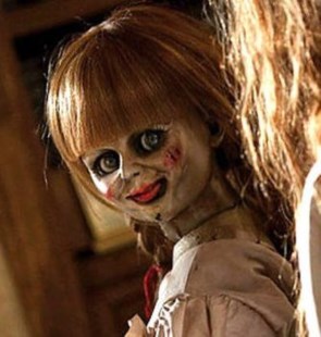 El peligro de jugar con muñecas