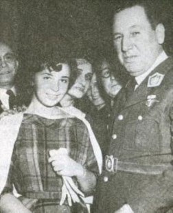 La amante adolescente del general