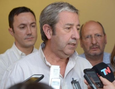 Cobos dice que las ideas de un acuerdo nacional entre UNEN y el PRO quedaron "definitivamente sepultadas"