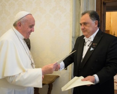 El Papa recibió las cartas credenciales de Eduardo Valdés