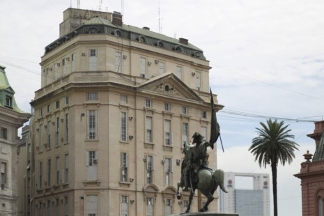 La oposición rechazó de forma unánime la creación de la Agencia Federal de Inteligencia