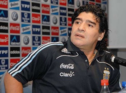 Maradona sorprendió con la inclusión de Aimar entre los convocados