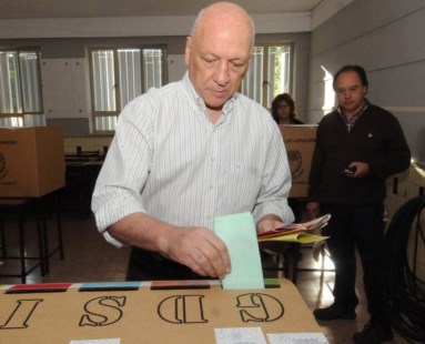 Bonfatti dijo que esperaba "elecciones tranquilas como es tradición en la provincia"