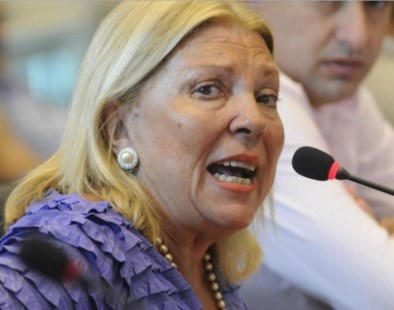 Carrió denunció que está amenazada y prometió declarar "la verdad entera" en el caso Nisman