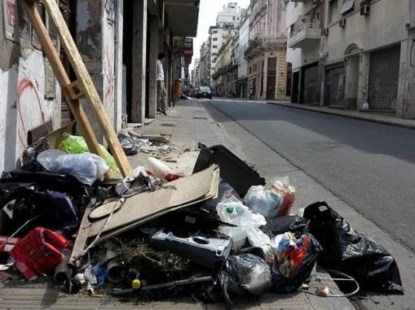 Cada año toneladas de residuos son desechados por los porteños. Sólo una parte de ellos son recuperados para volver a comercializados. 