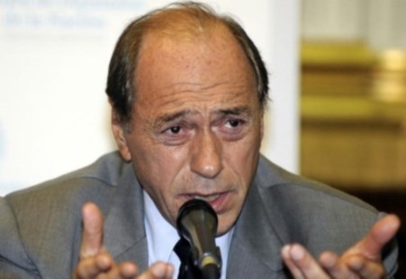 Zaffaroni, duro con Massa: "Sale del escenario político, lo cual es bastante sano para nuestra democracia"