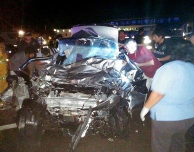 Cinco muertos al chocar un colectivo y un auto en Salta