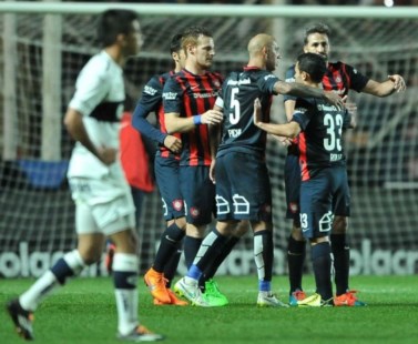 San Lorenzo le ganó a Gimnasia y alcanzó a Boca en la punta - Deportes ...