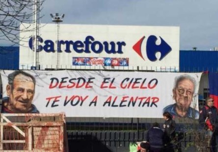 San Lorenzo festeja la vuelta a Boedo: Carrefour aceptó la propuesta