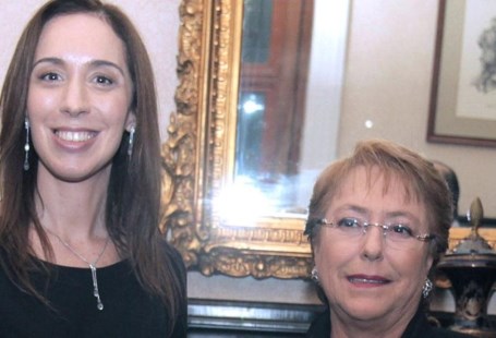 Vidal se reunió con Bachelet y participa de un encuentro con empresarios 