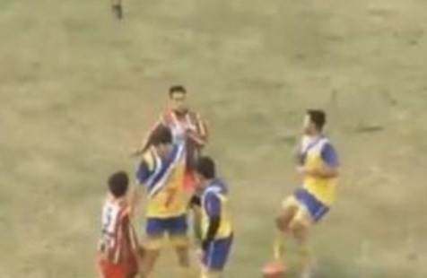 Un futbolista murió tras ser golpeado en un partido en Entre Ríos