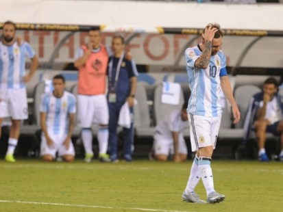 Argentina no pudo cortar la maldición y perdió la final de la Copa ...
