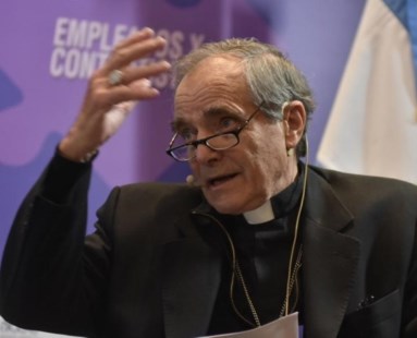 La Iglesia se despega de López: Casaretto señaló que el obispo Di Monte "se cortaba solo"