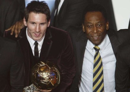 Pelé le pidió a Messi que deje pasar el tiempo y vuelva a la Selección