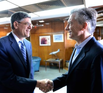 El Presidente recibió al secretario del Tesoro de los EE.UU. antes de viajar a Colombia
