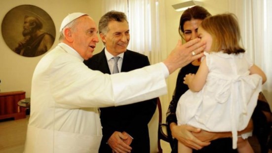 Macri y Awada visitarán al Papa con Antonia y sumarán a Agustina y Valentina, de matrimonios anteriores