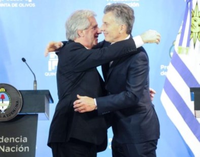 Macri recibió a Tabaré Vázquez y ratificó "la vocación de trabajar juntos con Uruguay"