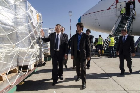 Partió el primer vuelo directo a Europa con arándanos tucumanos