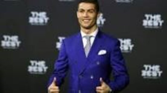 Cristiano Ronaldo se quedó con el The Best, premio que la FIFA otorga por primera vez