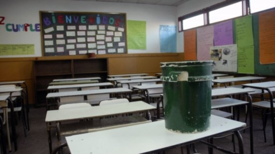 El gobierno bonaerense promete "esfuerzo" para que las clases comiencen "sí o sí" el 6 de marzo