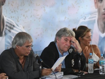 Armando Pérez: "No tiene sentido objetar lo que marcan FIFA y CONMEBOL"