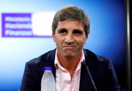 Caputo: "Por primera vez en 5 años, en 2017 el país crecerá entre 3 y 4%