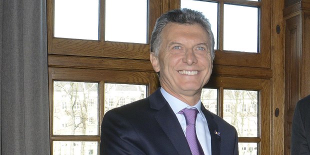 El presidente Mauricio Macri encabezará en la Casa de Gobierno el acto de firma de un acuerdo federal para la construcción de 100 mil viviendas.