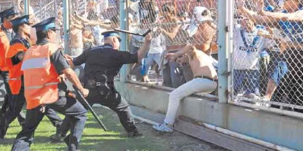 Oficializan un nuevo reglamento de prevención contra la violencia en el fútbol