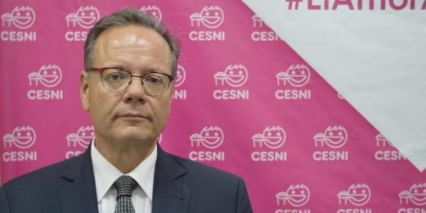 Un estudio realizado por CESNI basado en un relevamiento de TNS Gallup, indica que la alimentación de los niños argentinos empeora en la medida en que acceden a los alimentos menos saludables disponibles en el hogar.
